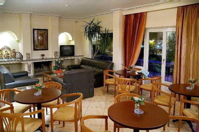Achillion Hotel Trikala  Bagian luar foto