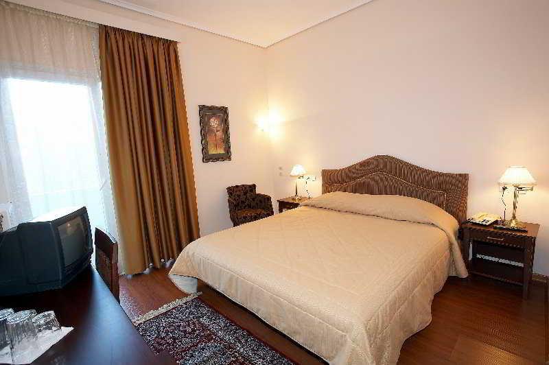 Achillion Hotel Trikala  Bagian luar foto